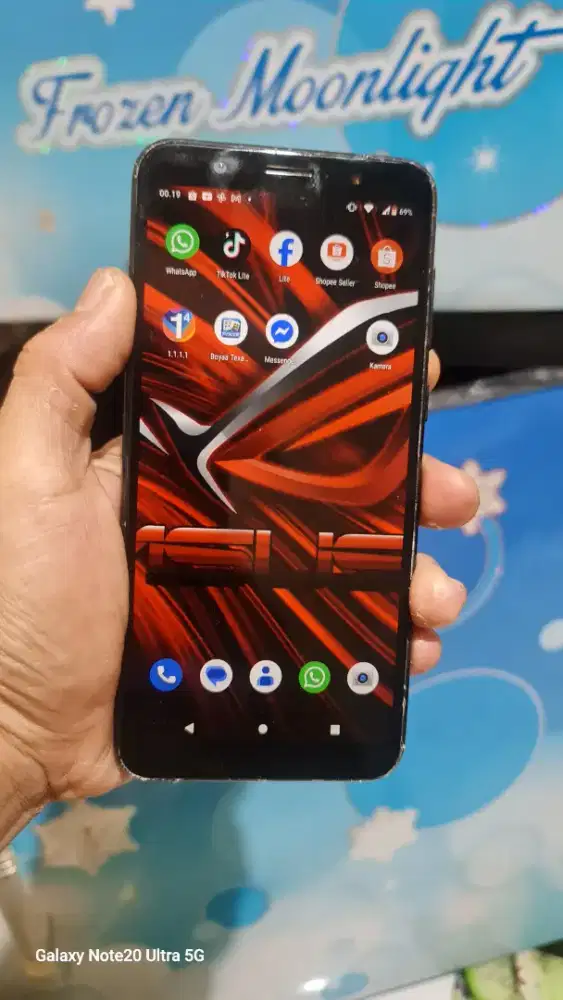 Asus maxpro m1 , 3/32gb normal tinggal pakai