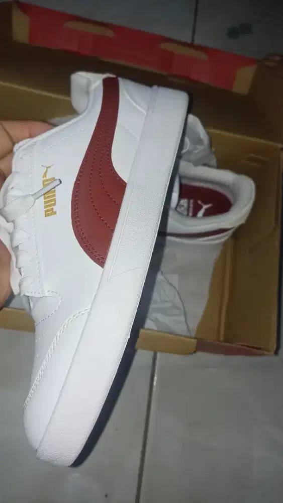 Sepatu baru Puma belum pernah dipakai