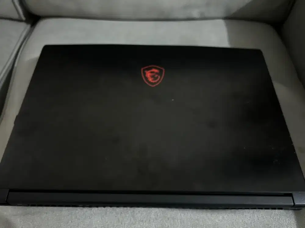 Laptop MSI GF65 THIN 10SDR