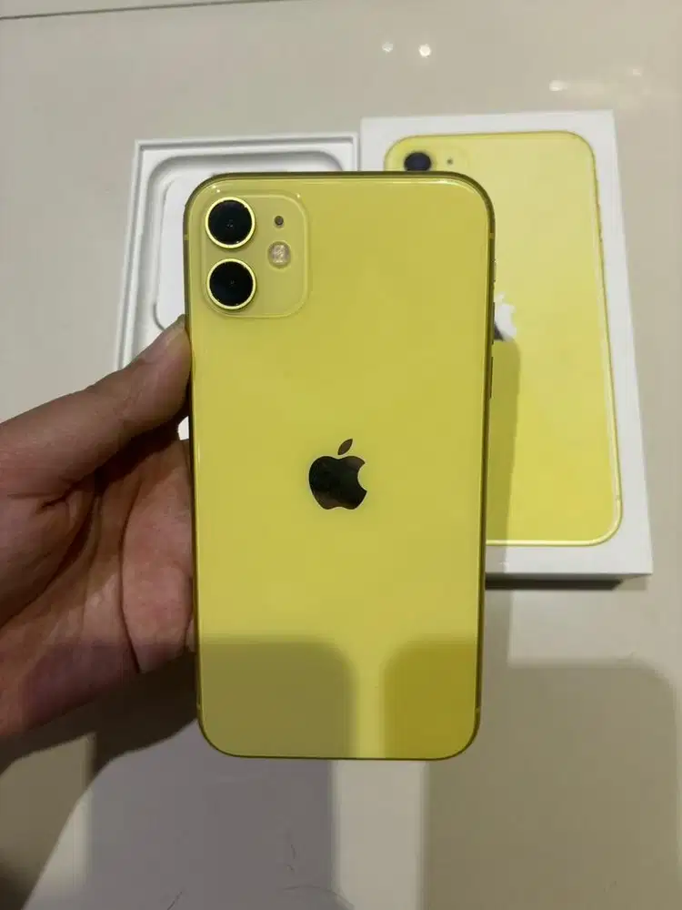 iPhone 11 64gb Yellow ex Garansi Resmi iBox Fullset Nominus