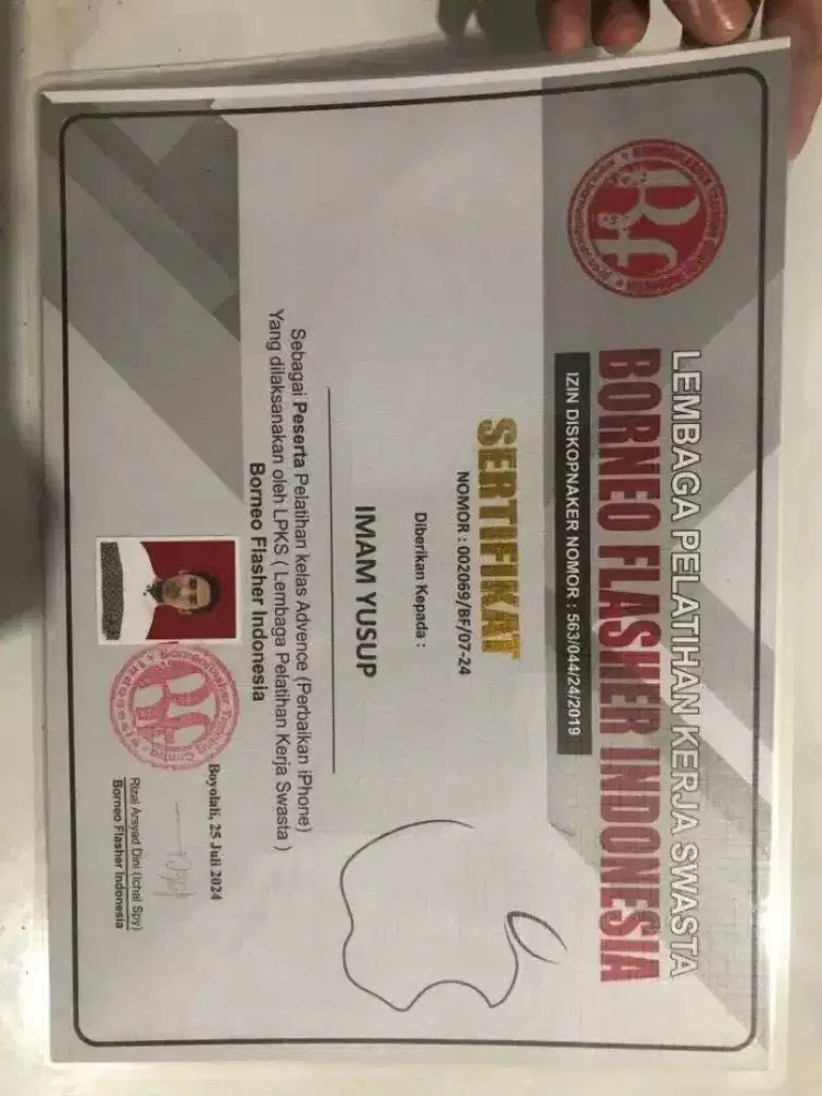 butuh fatner kerja di bidang servis hp laptop