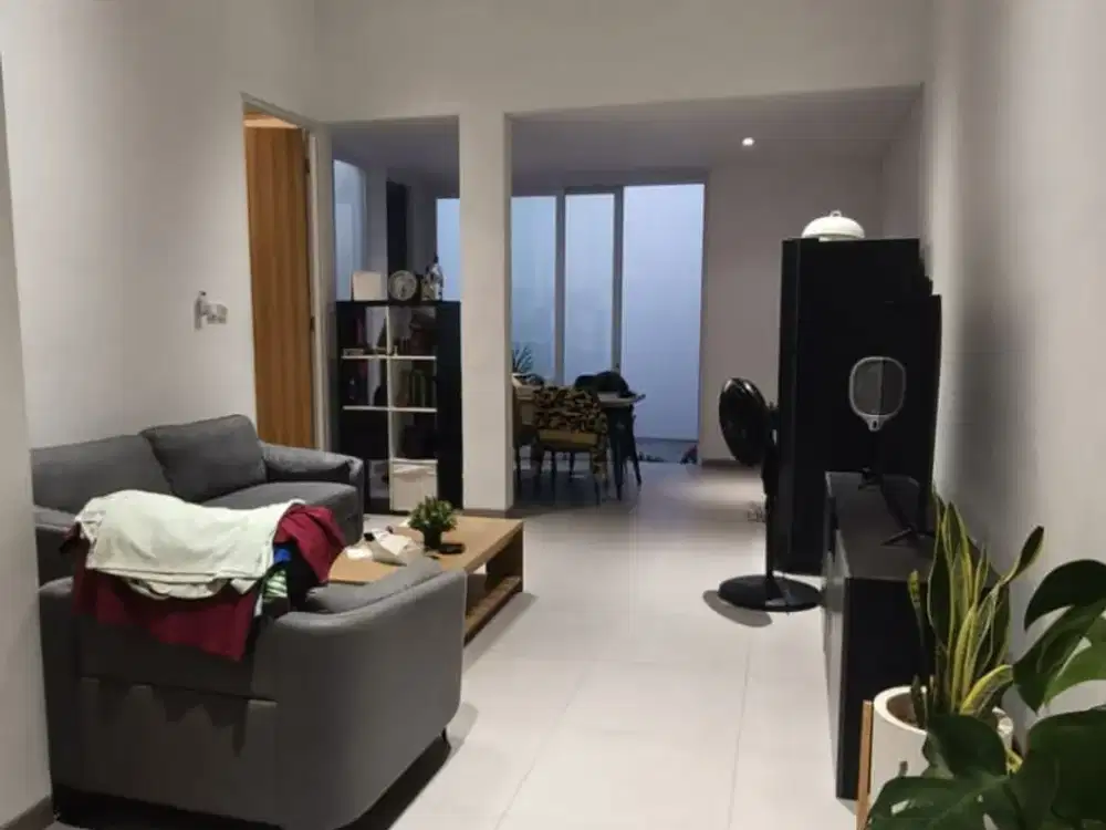 SIAP HUNI Dijual Rumah Sektor 7A GADING SERPONG Rapi Full Renov