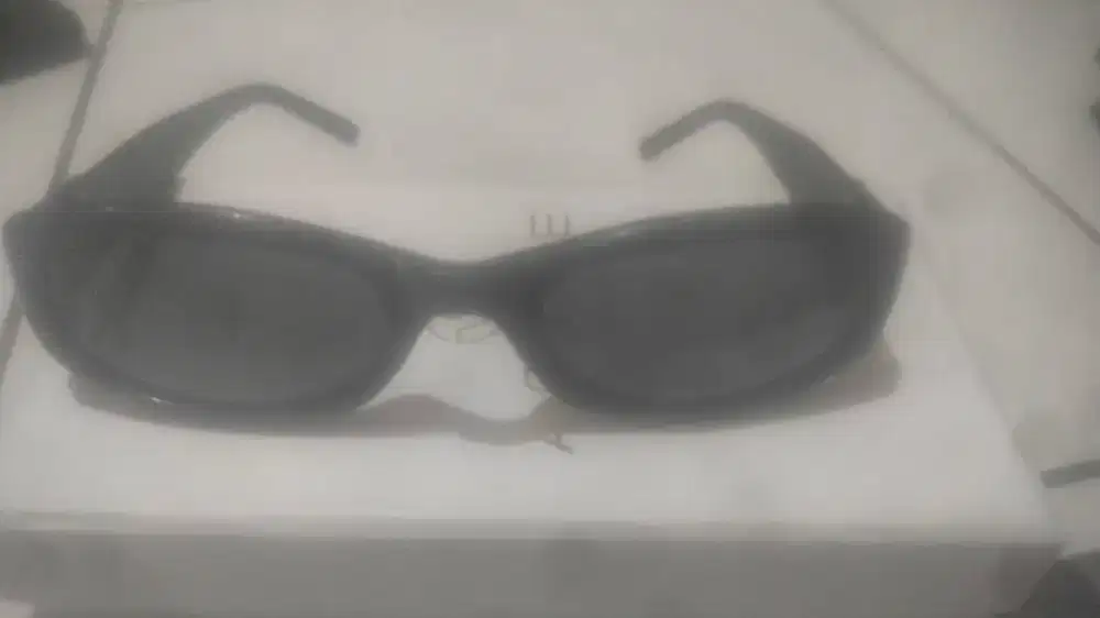 Beverly hills 90210 vintage sunglasses