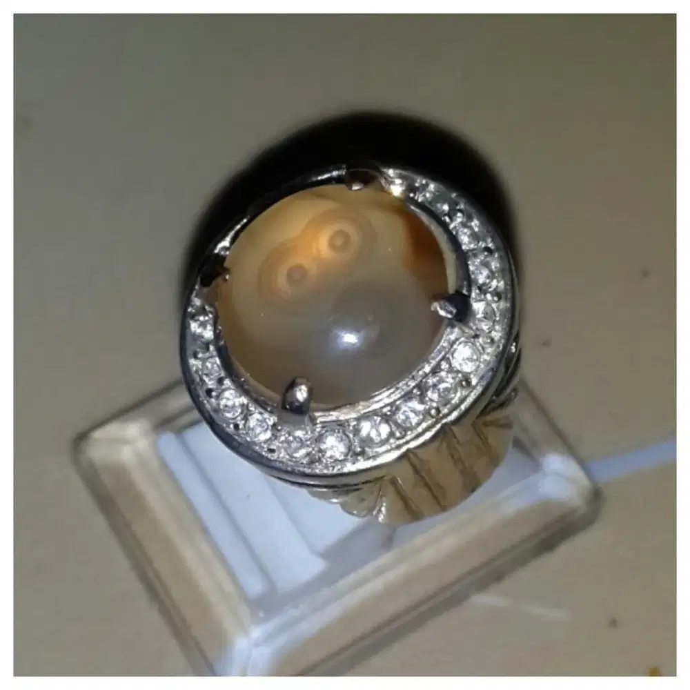 Batu anggur angka 08 / 80