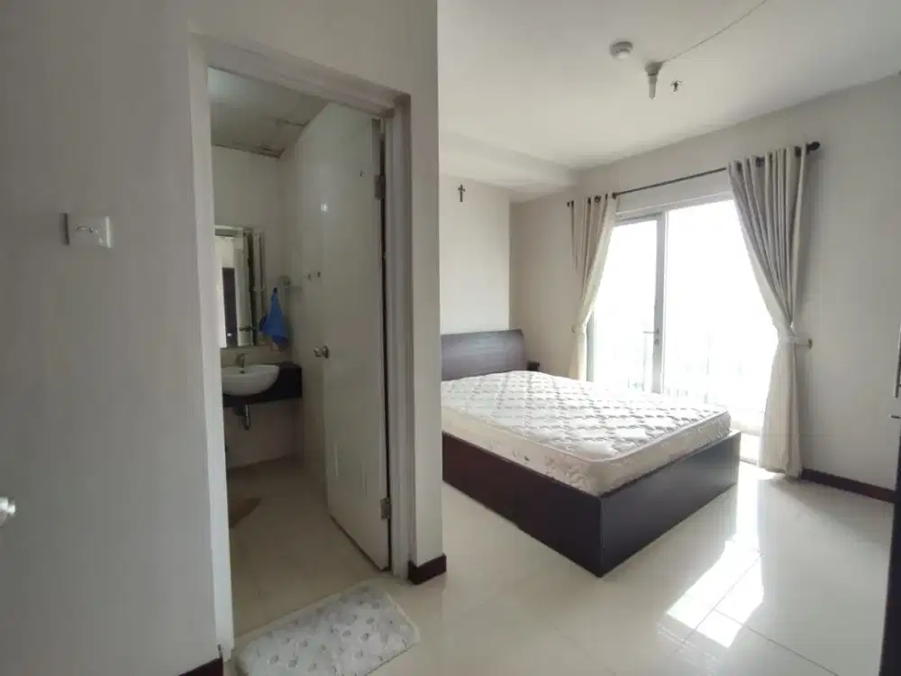 STRATEGIS Dijual Apartemen COSMO MANSION THAMRIN CITY