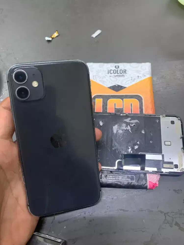 iphone 11 (  128GB ) ibox