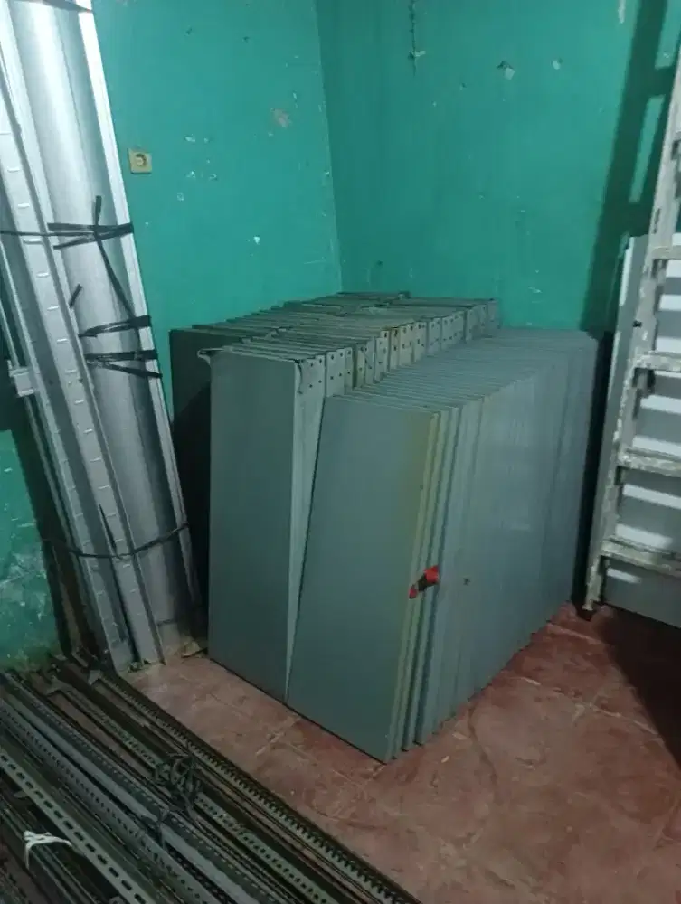 Jual rak lion ada 30 set  kode lion 705411