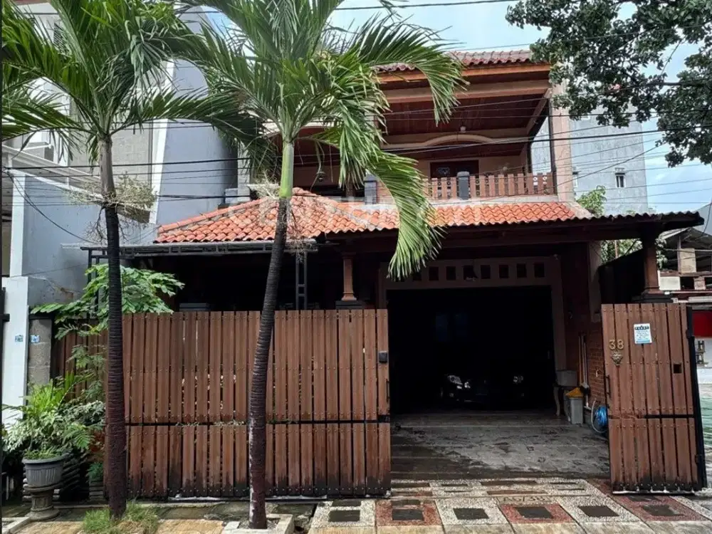 RUMAH ETNIK CANTIK SIAP HUNI DI TUGU TANJUNG PRIOK