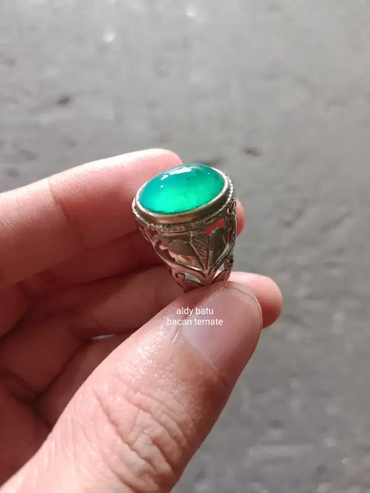 Cincin  batu bacan super kantoran
