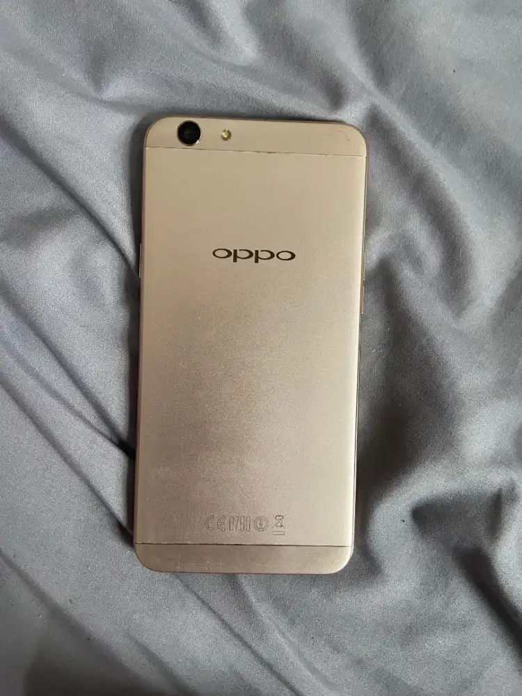 Admin,ikut ngelapak,mau jual HP second,kondisi mulus,minus lcd bkn ori