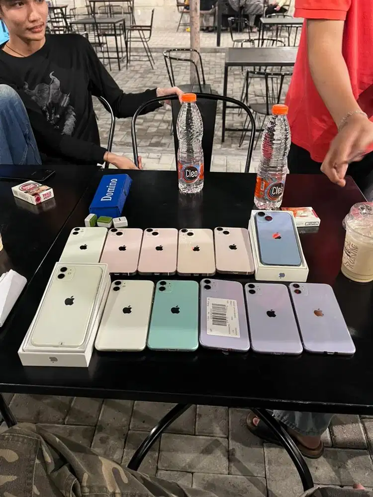 Iphone 11 128 dan 13 128 Alloperator