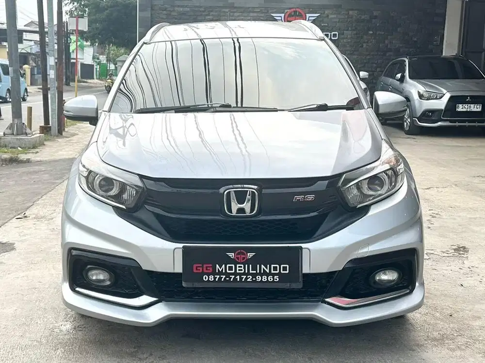 Honda Mobilio 1.5 RS CVT Automatic Pemakaian Th 2018