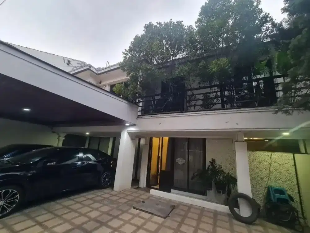 Dijual Rumah Lokasi Strategis Dekat Griya Pahlawan Katamso Bandung