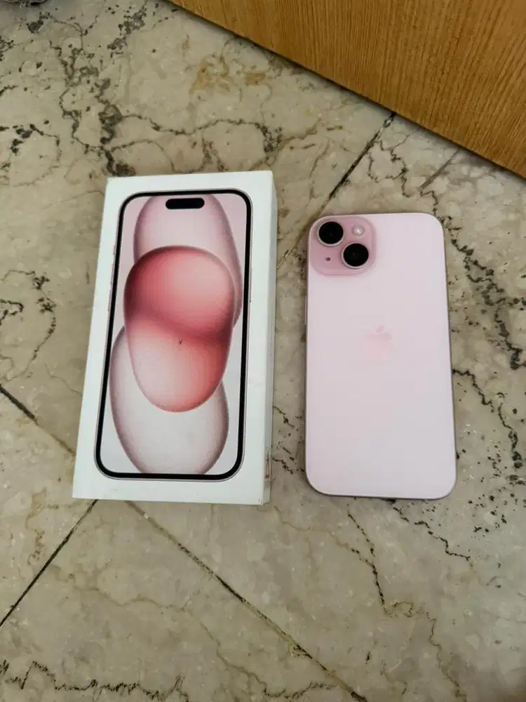 Jual cepat iphone 15 256gb pink