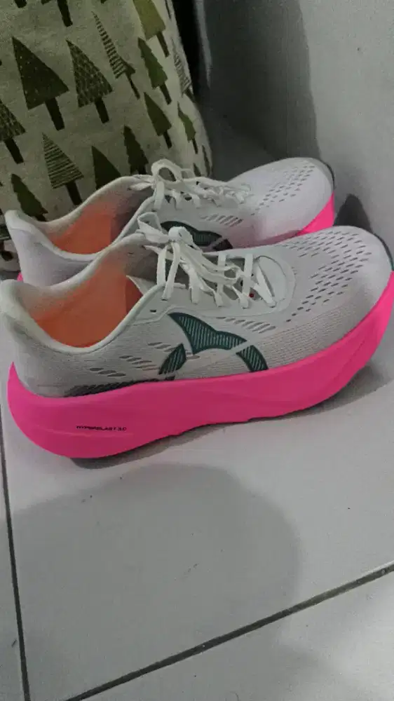 SEPATU LARI JOGGING ORTUSEIGHT HYPERBLAST 3.0 BARU KELUAR