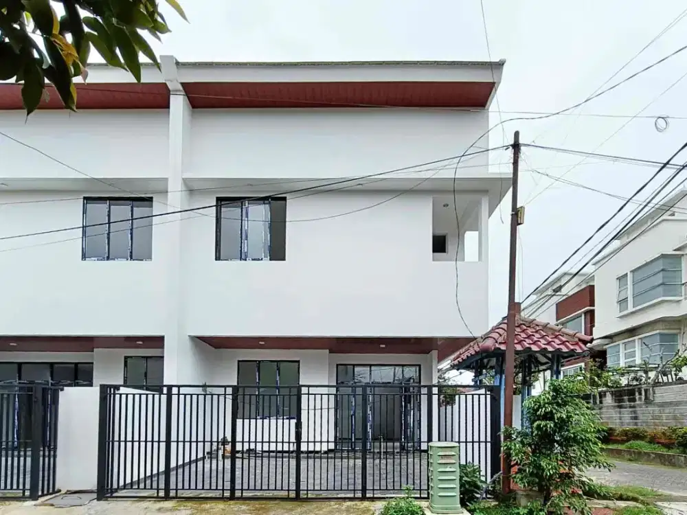 Di Jual Rumah Siap Huni Hook Dekat Akses Tol Dalam Perumahan Villa Melati Mas