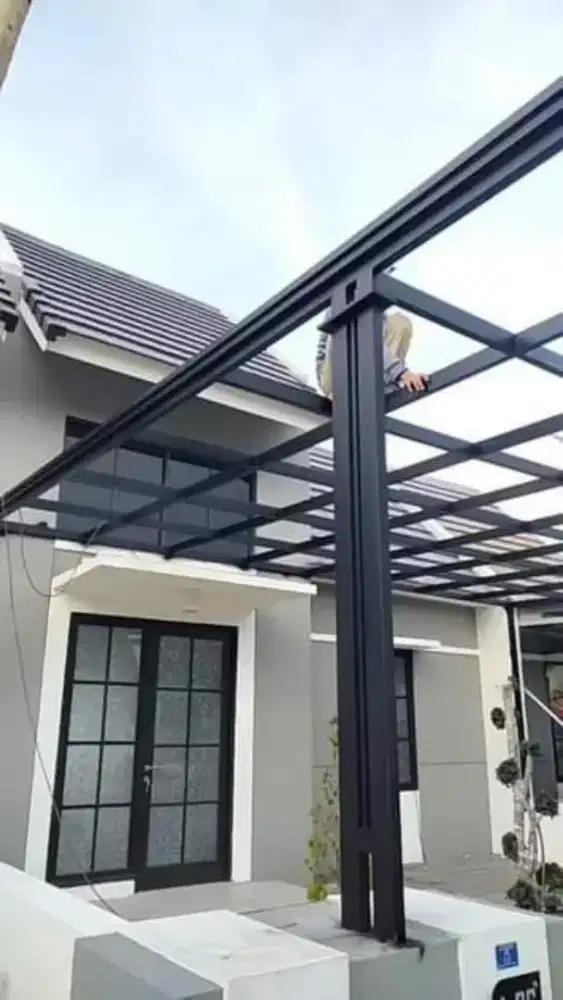 Kanopi dan pagar realling