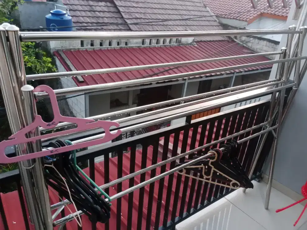 Jemuran Aluminium Ukuran Besar