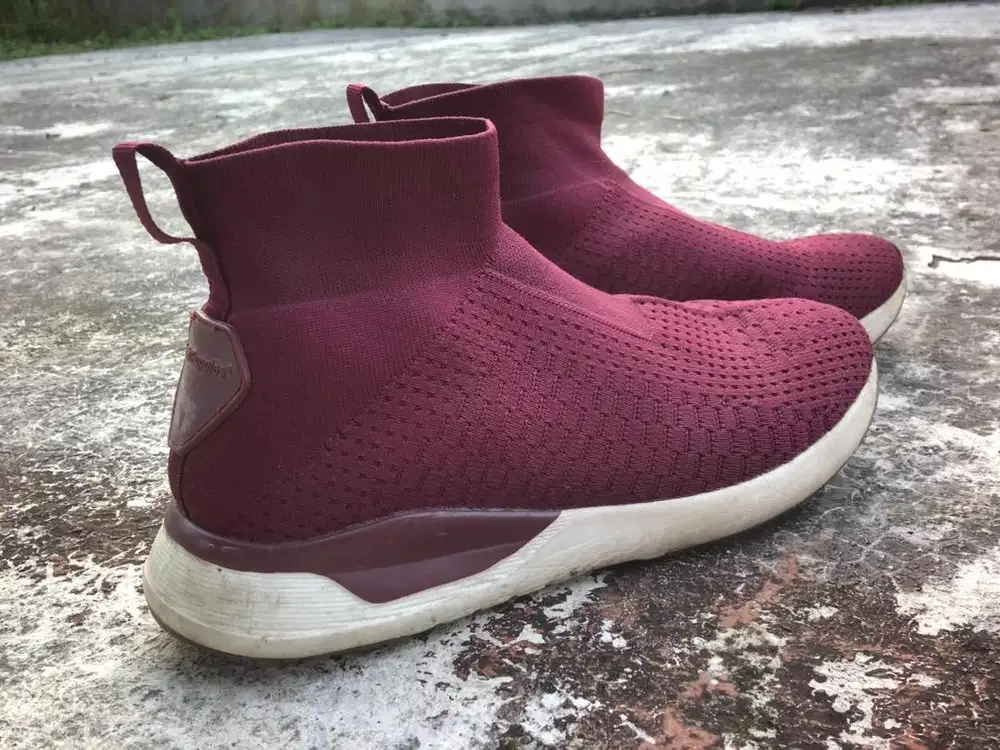 Sepatu merk Hush Pupies Asli masih bagus dan sehat