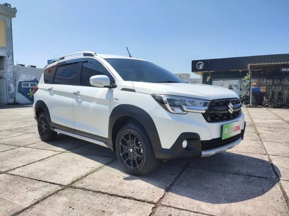 XL 7 BETA HYBRID 2023 Matic Putih 2024 Bagus Terawat 2022 siap pakai