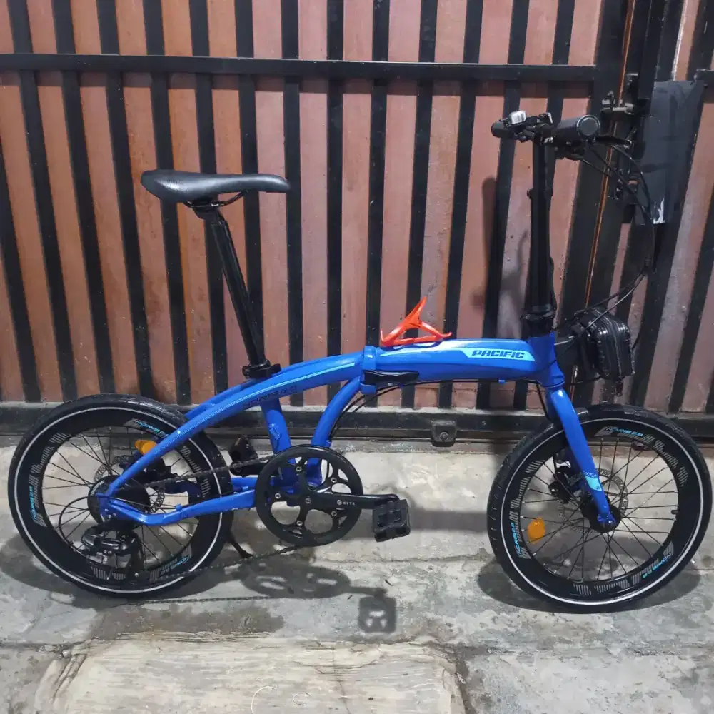 Pacific noris 2.8 uk20+, frame Aloy ,8speed,full ORI pabrik,muluss