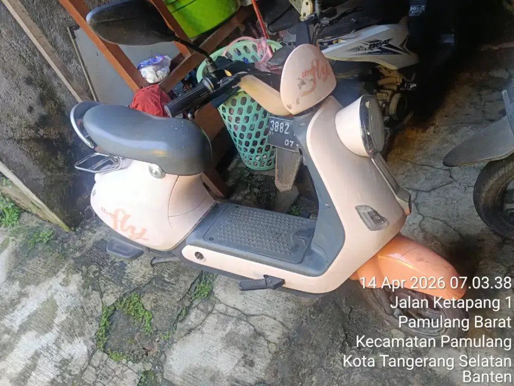 Sepeda listrik Uwinfly T60 mode vespa (Jual Butuh)