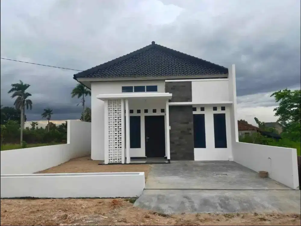 RUMAH UNILA RAJABASA KOMARUDIN DP MURAH BISA DICIICL