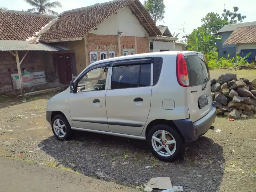 Di jual hyundai atoz