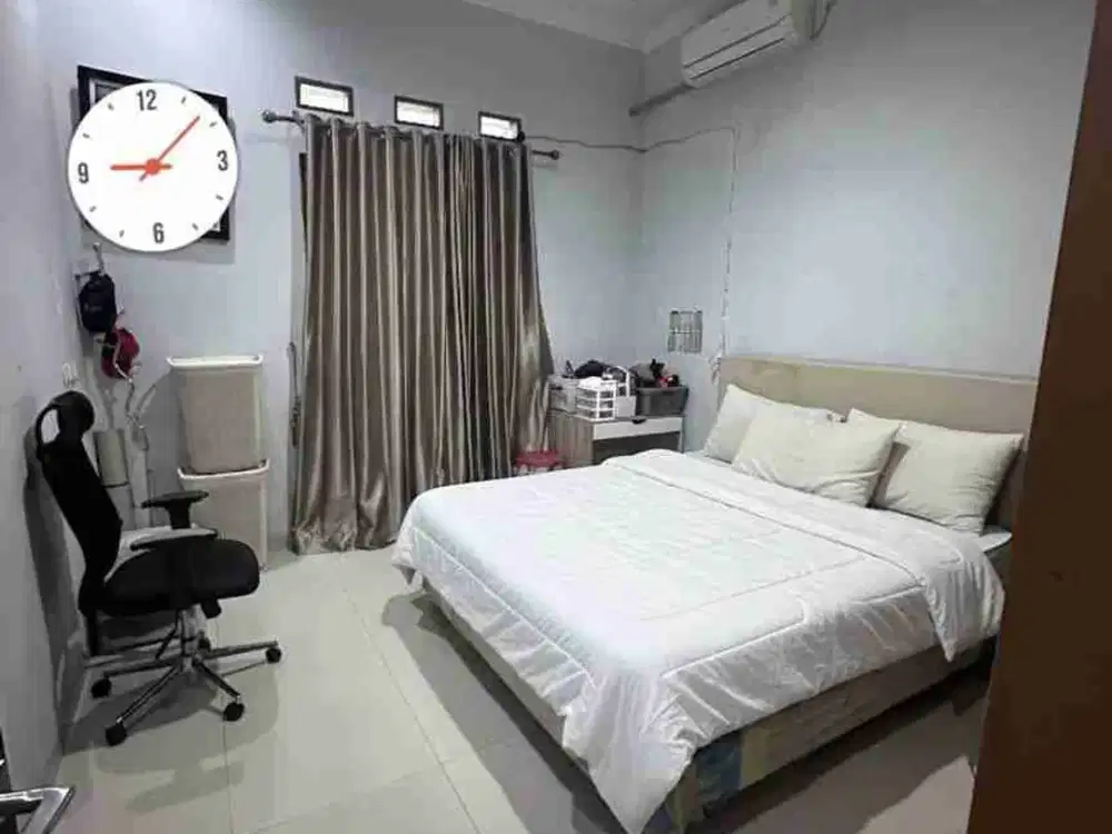 Dijual rumah di Harapan Indah 1