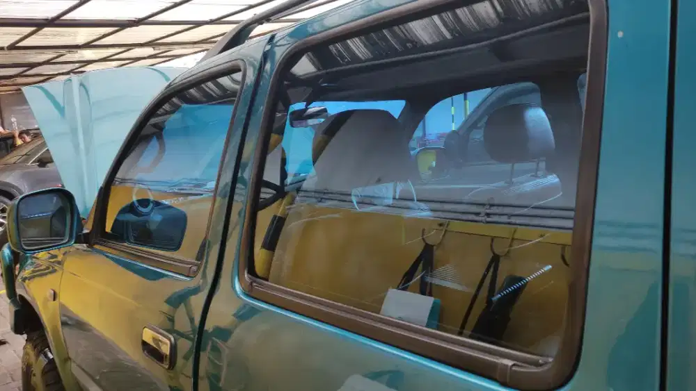 Kaca film ice blue tolak panas murmer