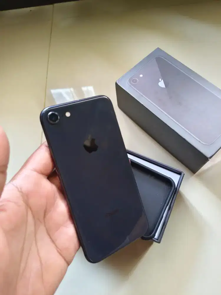 Iphone 8 64 GB allop