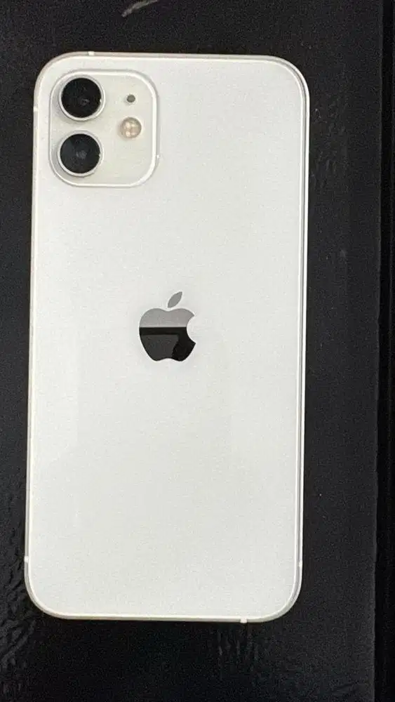 Iphone 12 5G likenew bh 88% 2 signal on