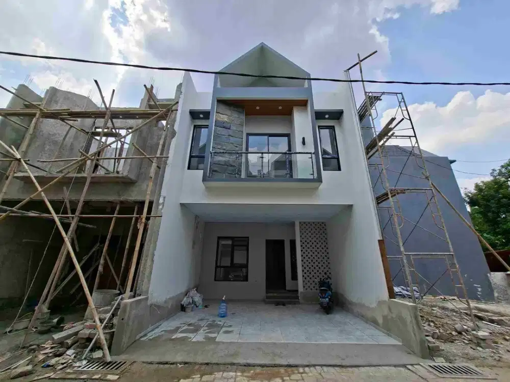 di jual rumah baru lokasi strategis di jagakarsa