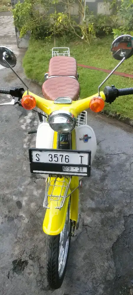 Astrea C70 1981 kuning bening