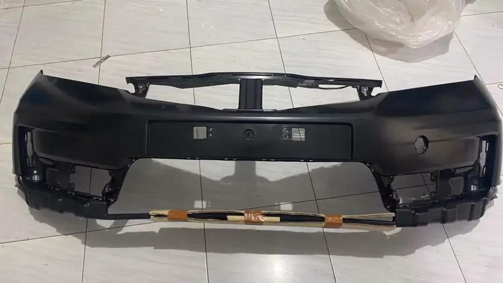 bemper atas jazz rs 2012-2013