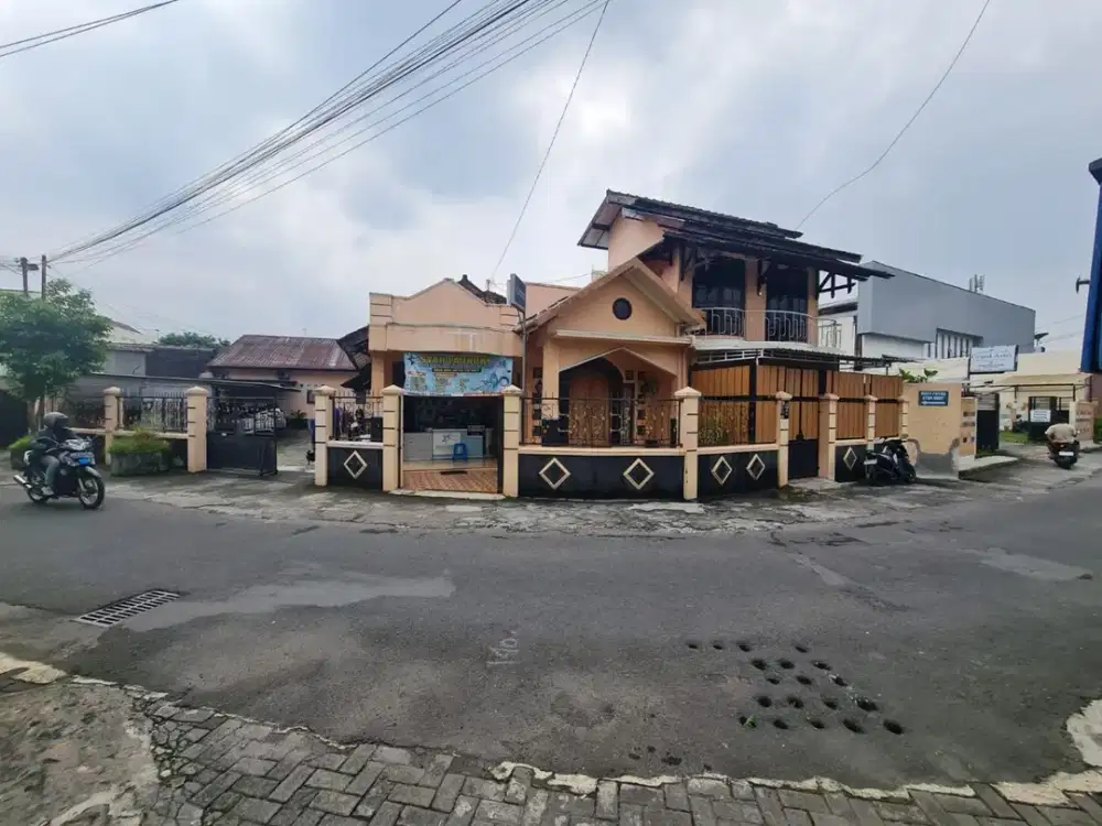 DIJUAL CEPAT TANAH DAN BANGUNAN SANGAT LUAS DITENGAH KOTA JOGJA DEKAT JL MAGELANG YOGYAKARTA