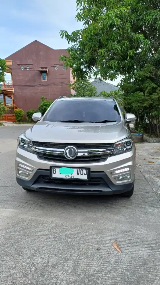 DFSK Glory 560 1.5L Turbo AT