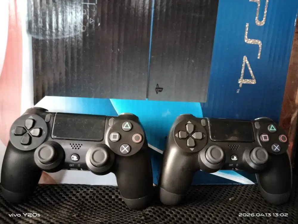 Jual ps4 kondisi mulus nego tipis