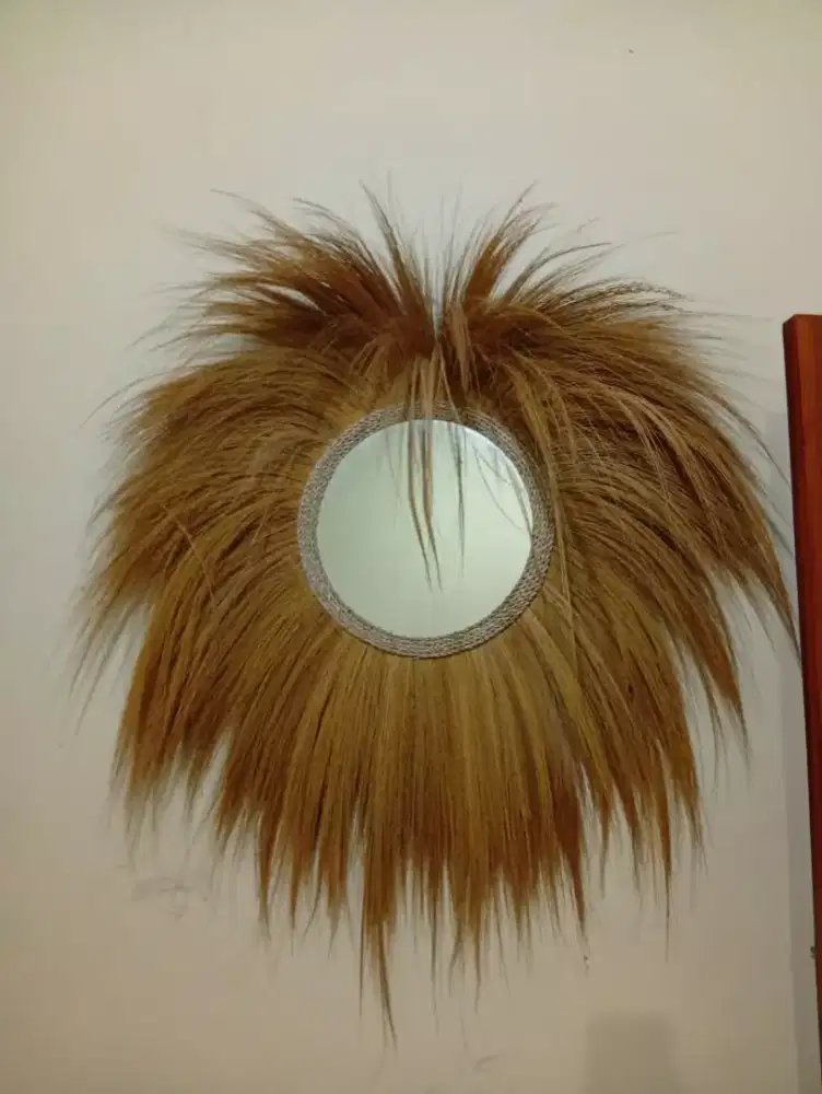 Kaca Cermin Bulat Esthetic rumbai ijuk