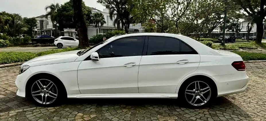 Mercedes-Benz E400 2014 Bensin