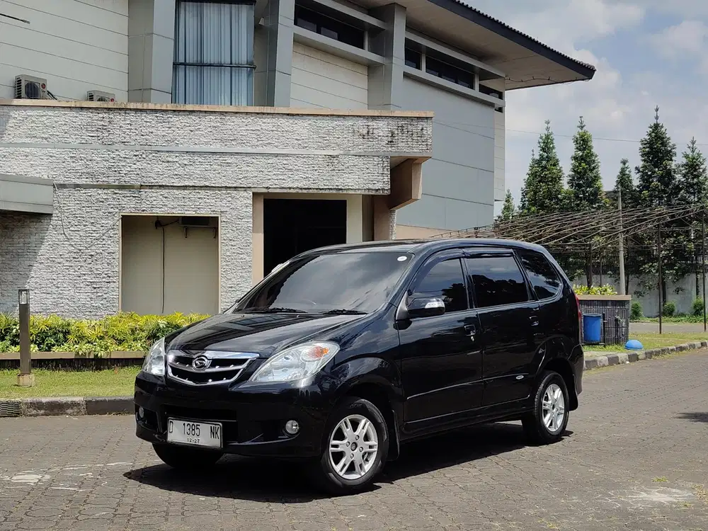 Xeani Xi Deluxe 2010 Matic Hitam Original Bagus Sekali Siap pakai