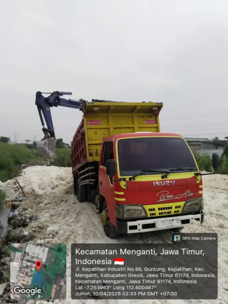 Jasa pengurukan dan pembersihan lahan