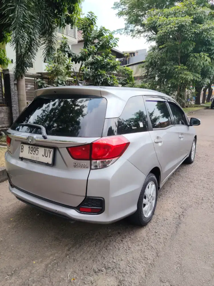 Honda Mobilio E CVT facelift