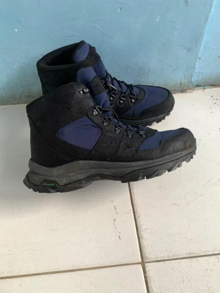 sepatu hiking dynagrip