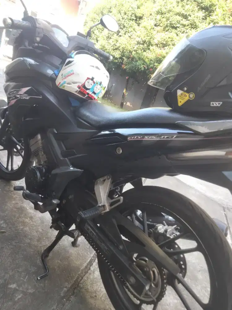 Honda cs1 lengkap hidup