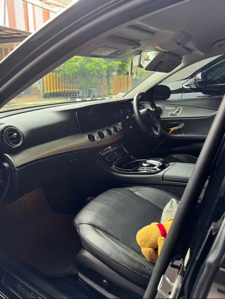 Mercedes-Benz E250 2017 Bensin