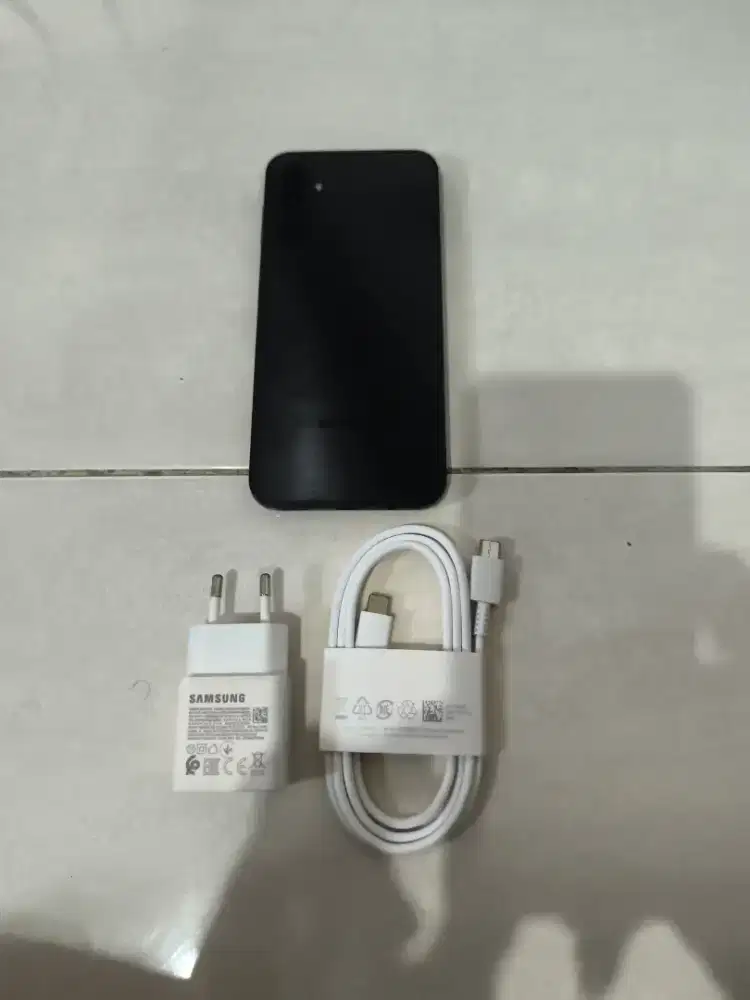 Samsung a14 5g 6/128 hitam hp charger