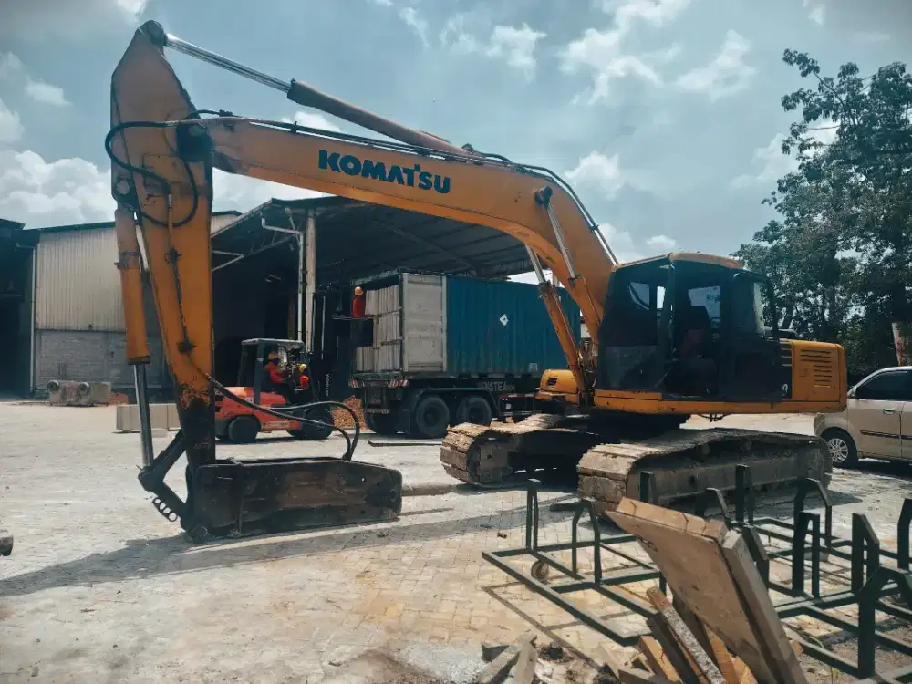 Rental dan sewa alat berat bego bucket breaker