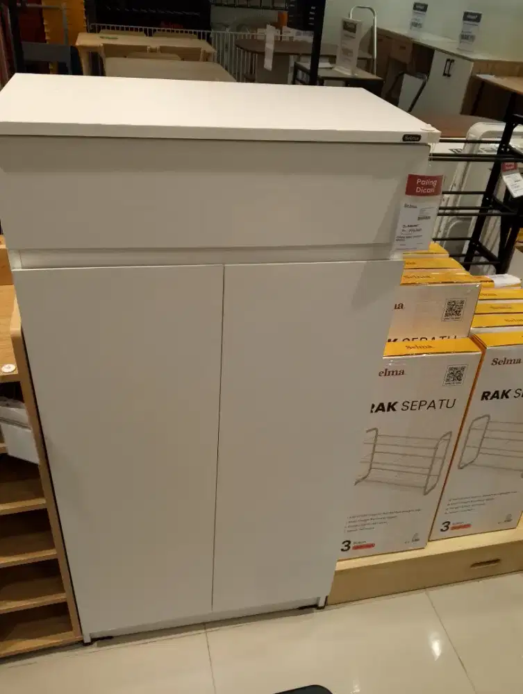 RAK SEPATU LEMARI SEPATU