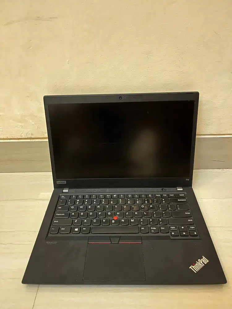 Jual Cepat ex Pemakaian Priabadi Lenovo Thinkpad T14 dual VGA